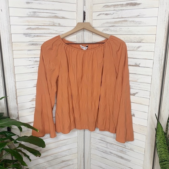 ELIZABETH AND JANMES Women's Boho Bell Sleeve Blouse Nutmeg Orange Small - Picture 2 of 11
